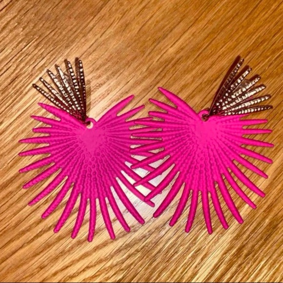 Zara “Radiance” Hot Pink Heart Crown Sunburst Beam Ray Regal Royal Gold Earrings - Picture 11 of 16